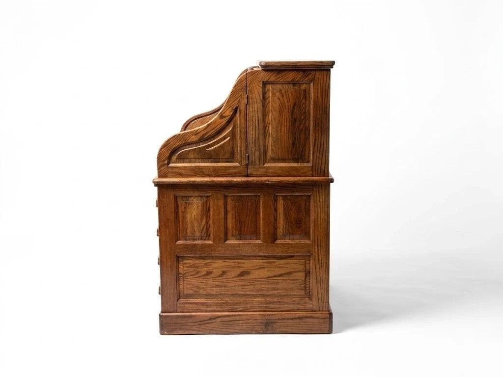 Winners Only Oak Roll Top Desk w/ Organizer Drawers & Pull-Out Slides – Solid
